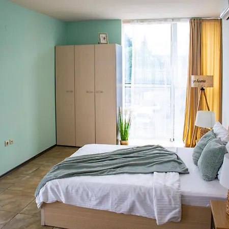 Flame Apartamento Sunny Beach